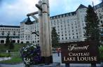 Chegando de volta ao Chateau Lake Louise, em Alberta, no Canadá